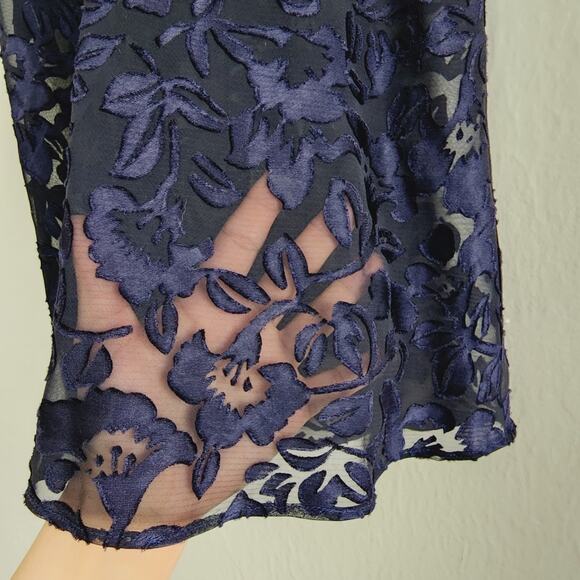 Jones New York Vintage Sheer Floral Lace Pajama Camisole Short Two Piece Set - Picture 11 of 11